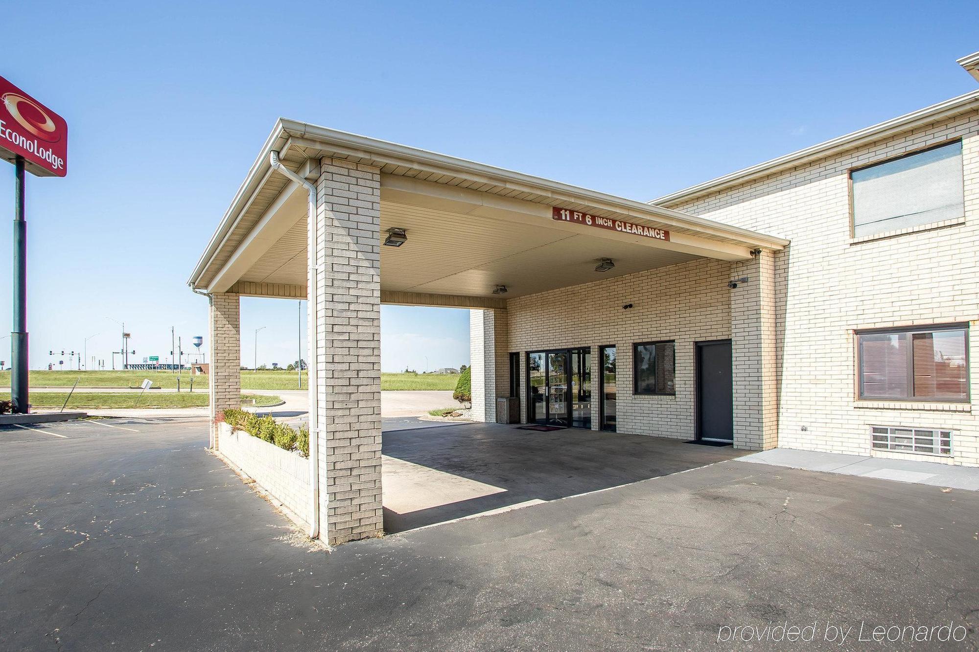 Econo Lodge Saint Robert Exterior photo